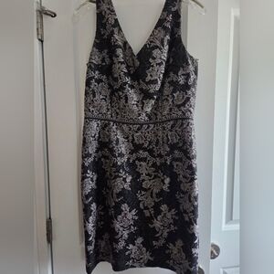 David Meister Elegant Black and Silver Midi Dress